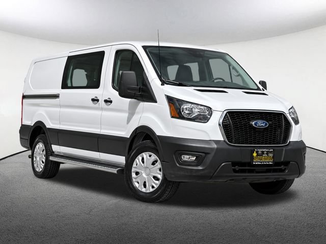 Certified 2025 Ford Transit 250 Low Roof w/ Exterior Upgrade Package RWD image 2
