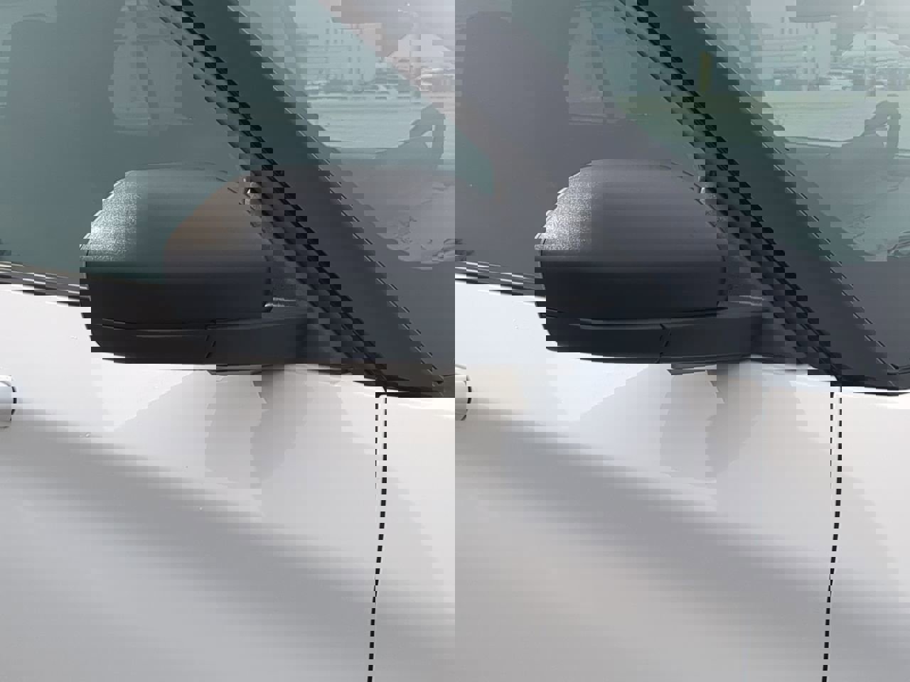 Certified 2025 Ford Explorer Active w/ Active Comfort Package image 10