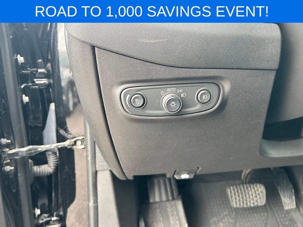 Used 2020 Chevrolet Equinox LT image 14