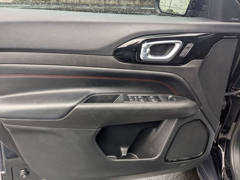 Used 2022 Jeep Compass Trailhawk w/ Trailhawk Elite Group image 12