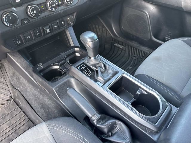 Used 2020 Toyota Tacoma TRD Off-Road image 26