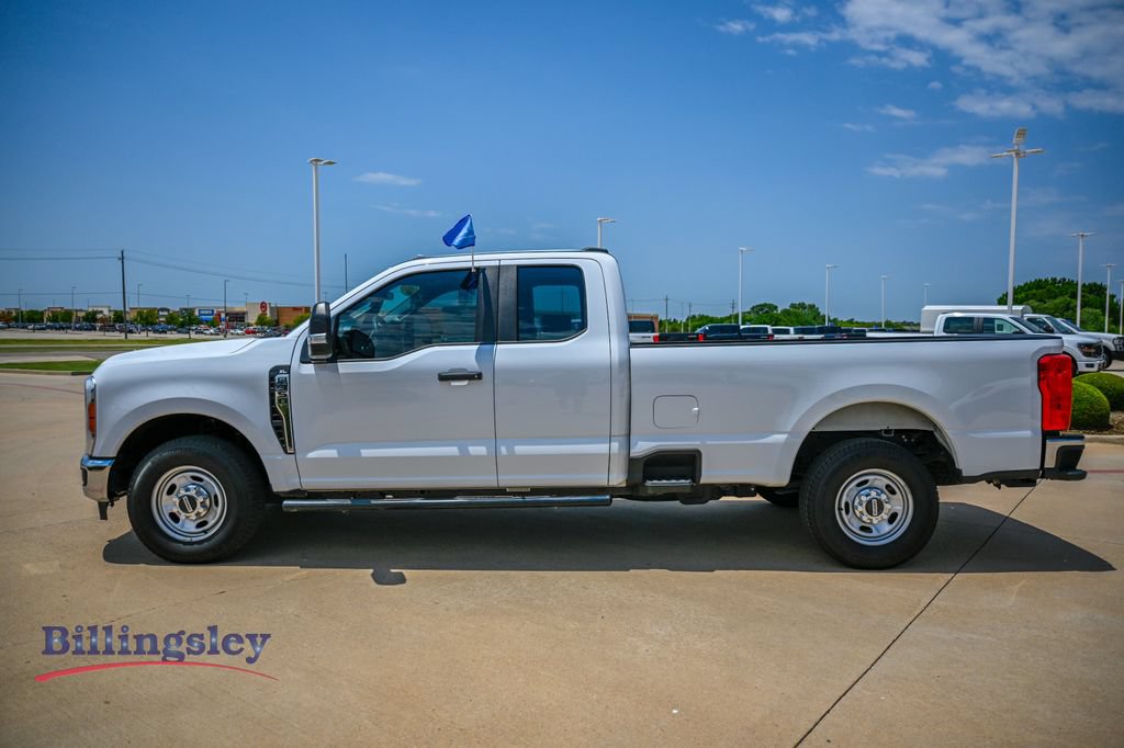Certified 2023 Ford F350 XL w/ XL Chrome Package RWD image 4