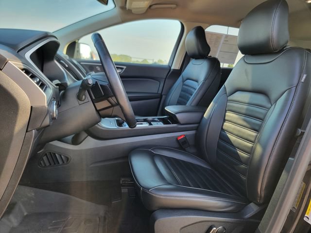 Certified 2019 Ford Edge SEL w/ Equipment Group 201A AWD/4WD image 20