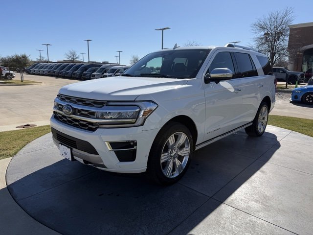 Certified 2024 Ford Expedition Platinum image 3
