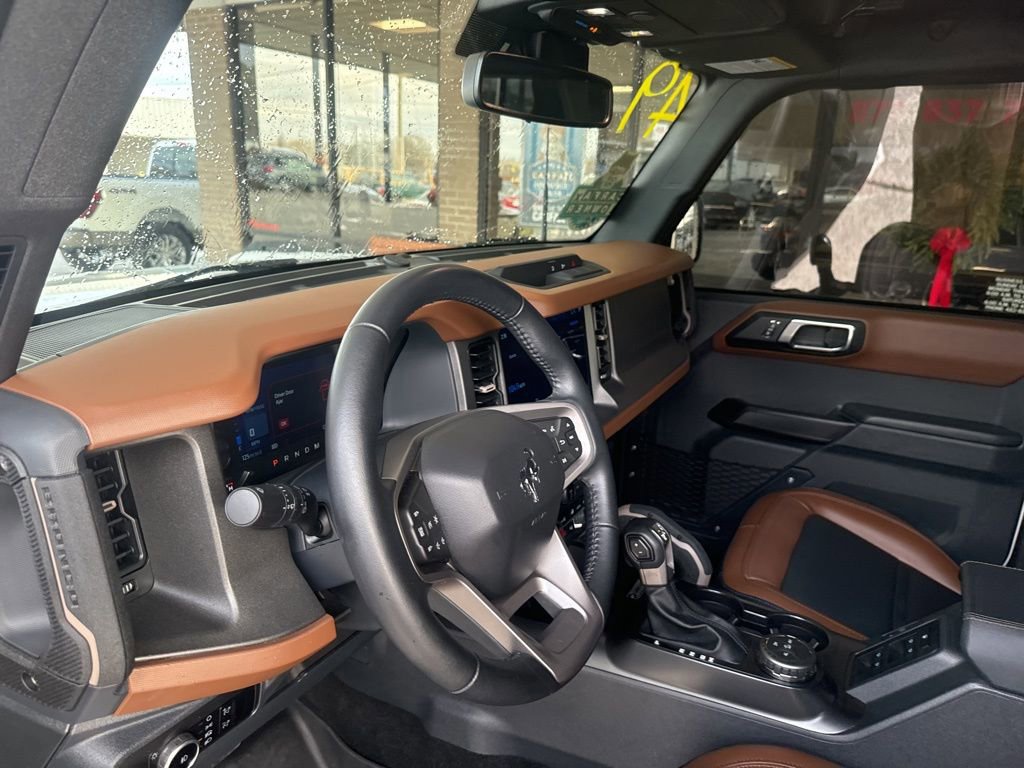 Certified 2024 Ford Bronco Outer Banks image 9