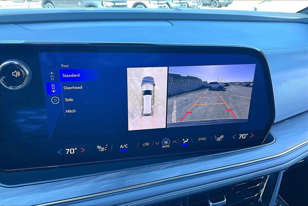 Used 2025 Chevrolet Tahoe LT image 21