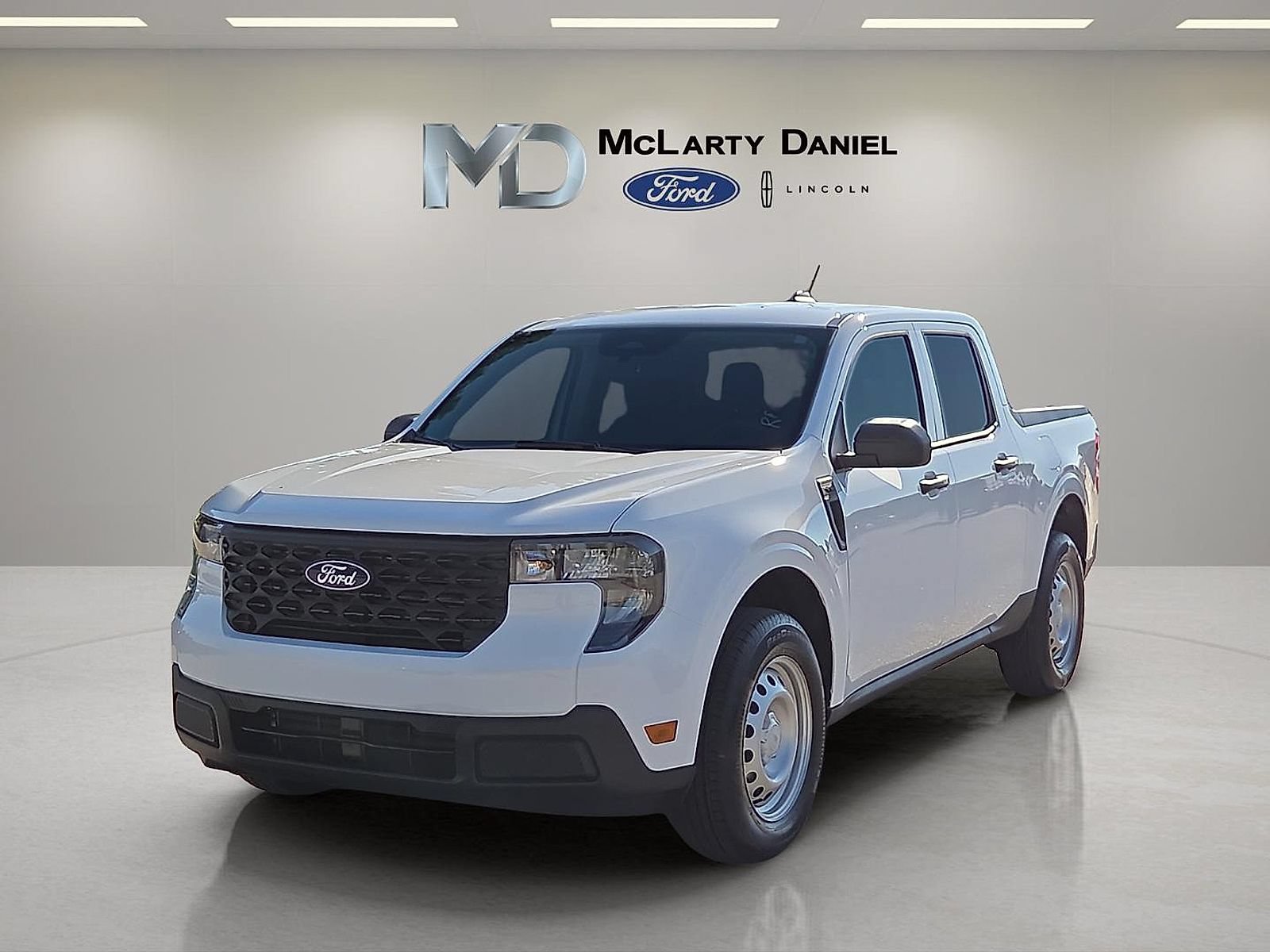 Certified 2026 Ford Maverick XL FWD image 2