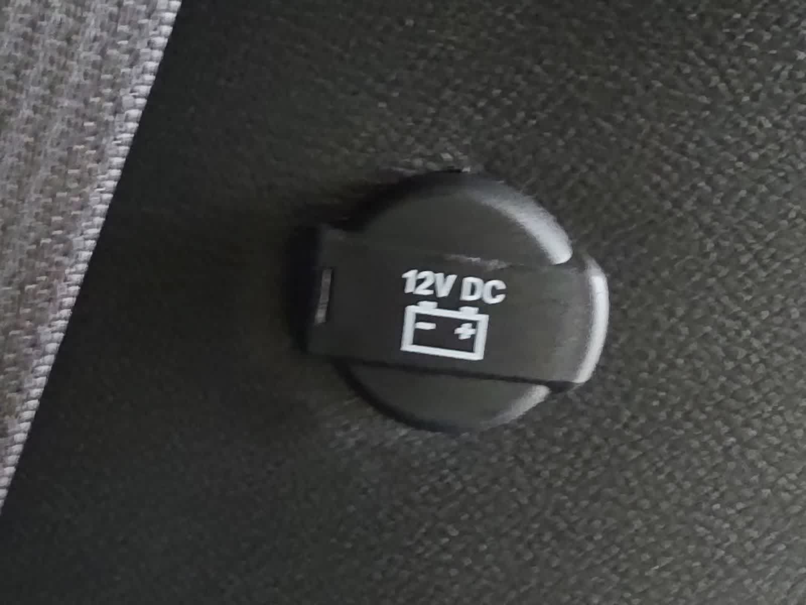 Used 2025 Chrysler Pacifica Limited FWD image 38