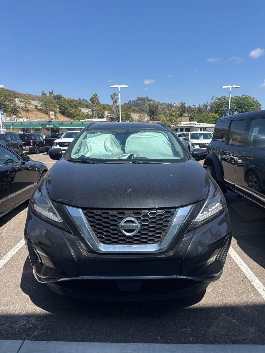 Used 2019 Nissan Murano SV AWD/4WD image 2