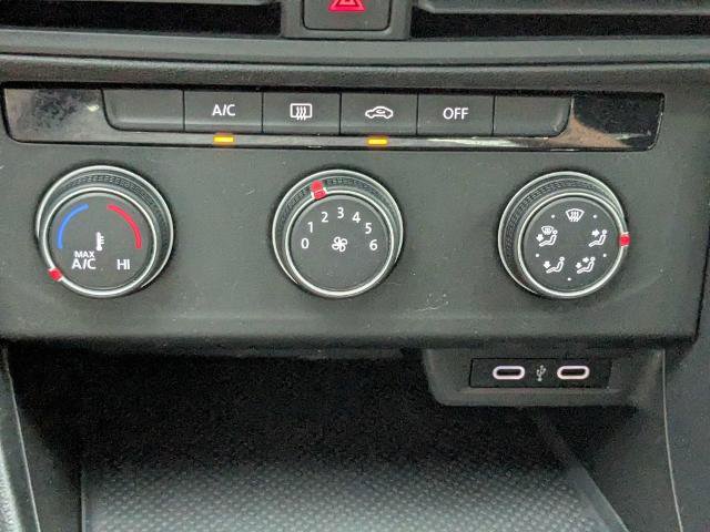 Used 2023 Volkswagen Jetta Sport FWD image 20