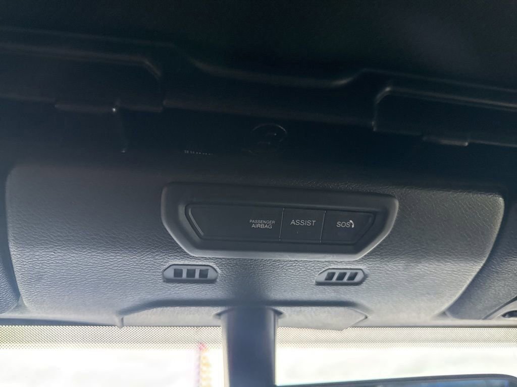 Used 2019 Jeep Wrangler Unlimited Sahara w/ Uconnect 4C Nav & Sound Group image 37