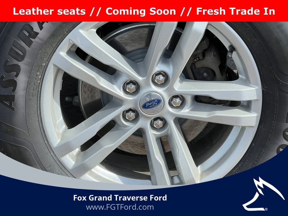 Certified 2022 Ford Explorer XLT w/ Equipment Group 202A image 15