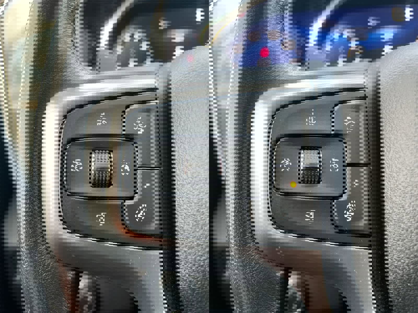 Used 2022 Chevrolet Silverado 1500 LT image 23