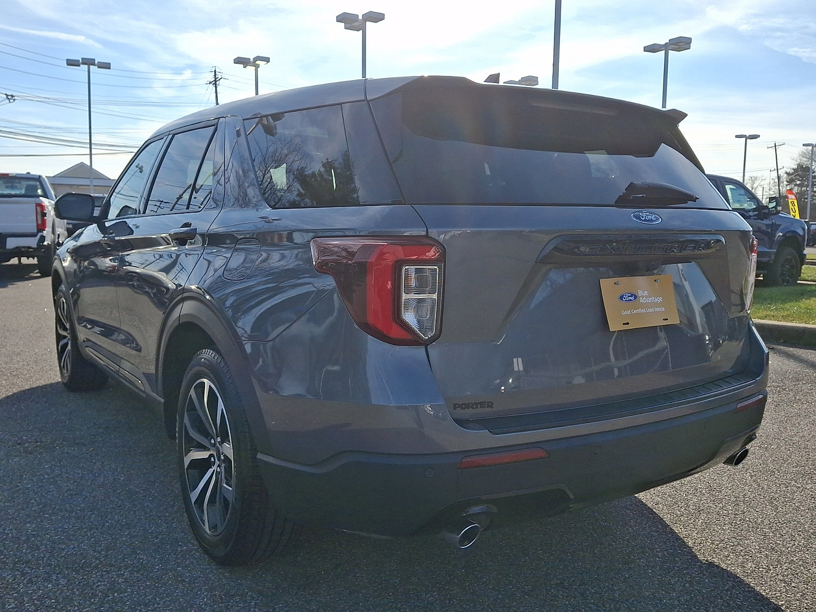 Certified 2022 Ford Explorer ST-Line image 5