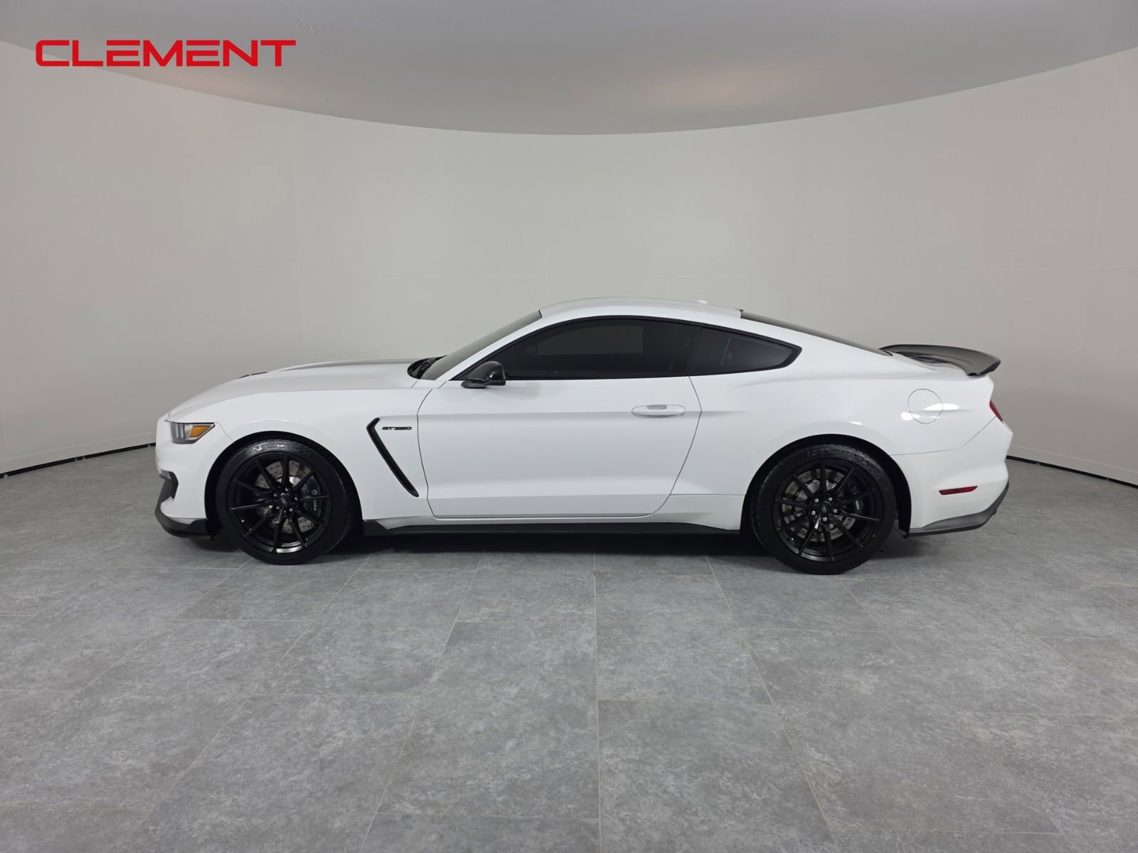 Certified 2017 Ford Mustang Shelby GT350 w/ Electronics Package image 4