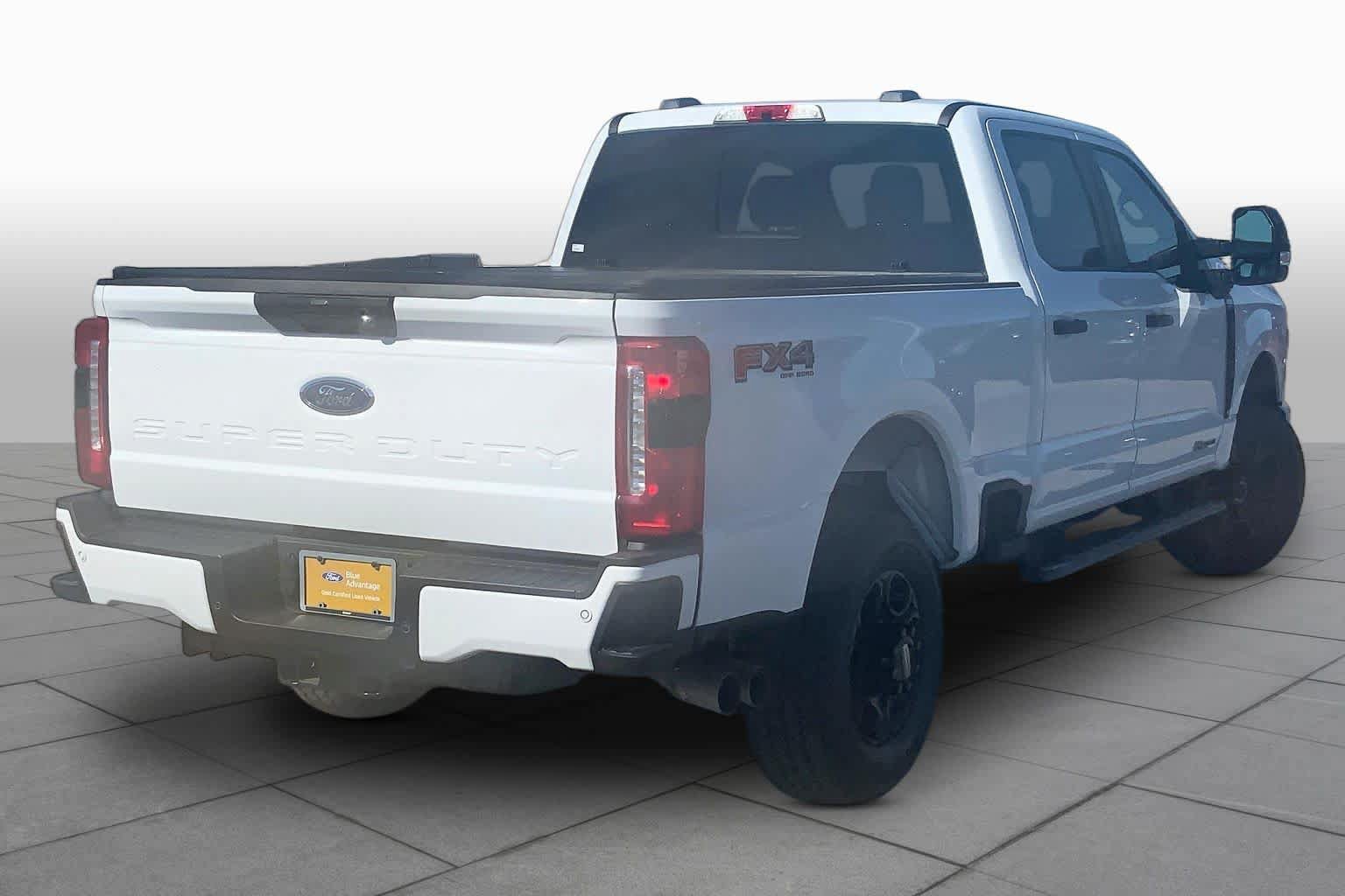 Certified 2025 Ford F250 XL w/ STX Appearance Package AWD/4WD image 13