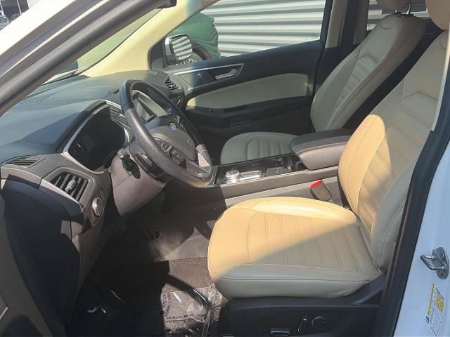 Certified 2019 Ford Edge SEL w/ Equipment Group 201A AWD/4WD image 9