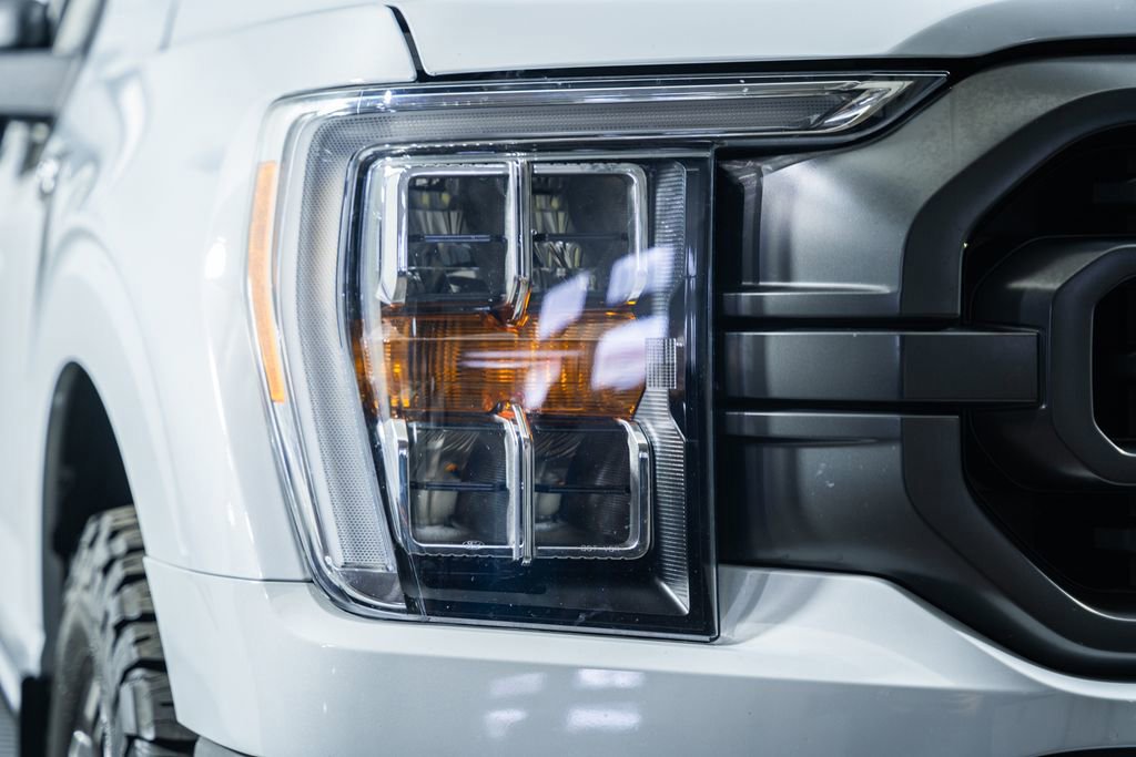 Certified 2022 Ford F150 XLT w/ Equipment Group 302A High image 14