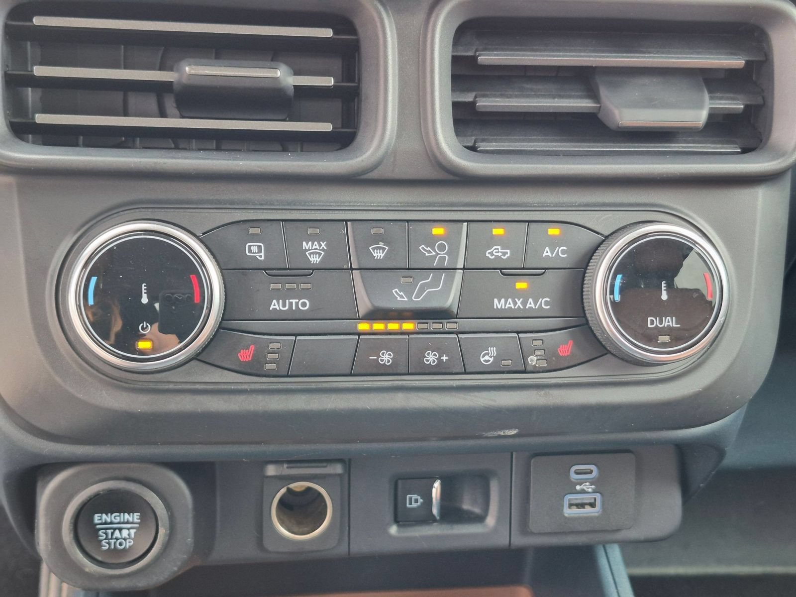 Certified 2023 Ford Maverick Lariat w/ Lariat Luxury Package FWD image 24