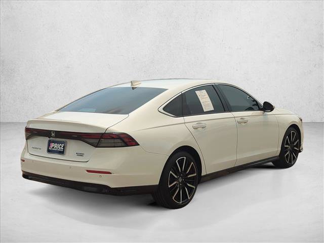 Used 2025 Honda Accord Touring image 5