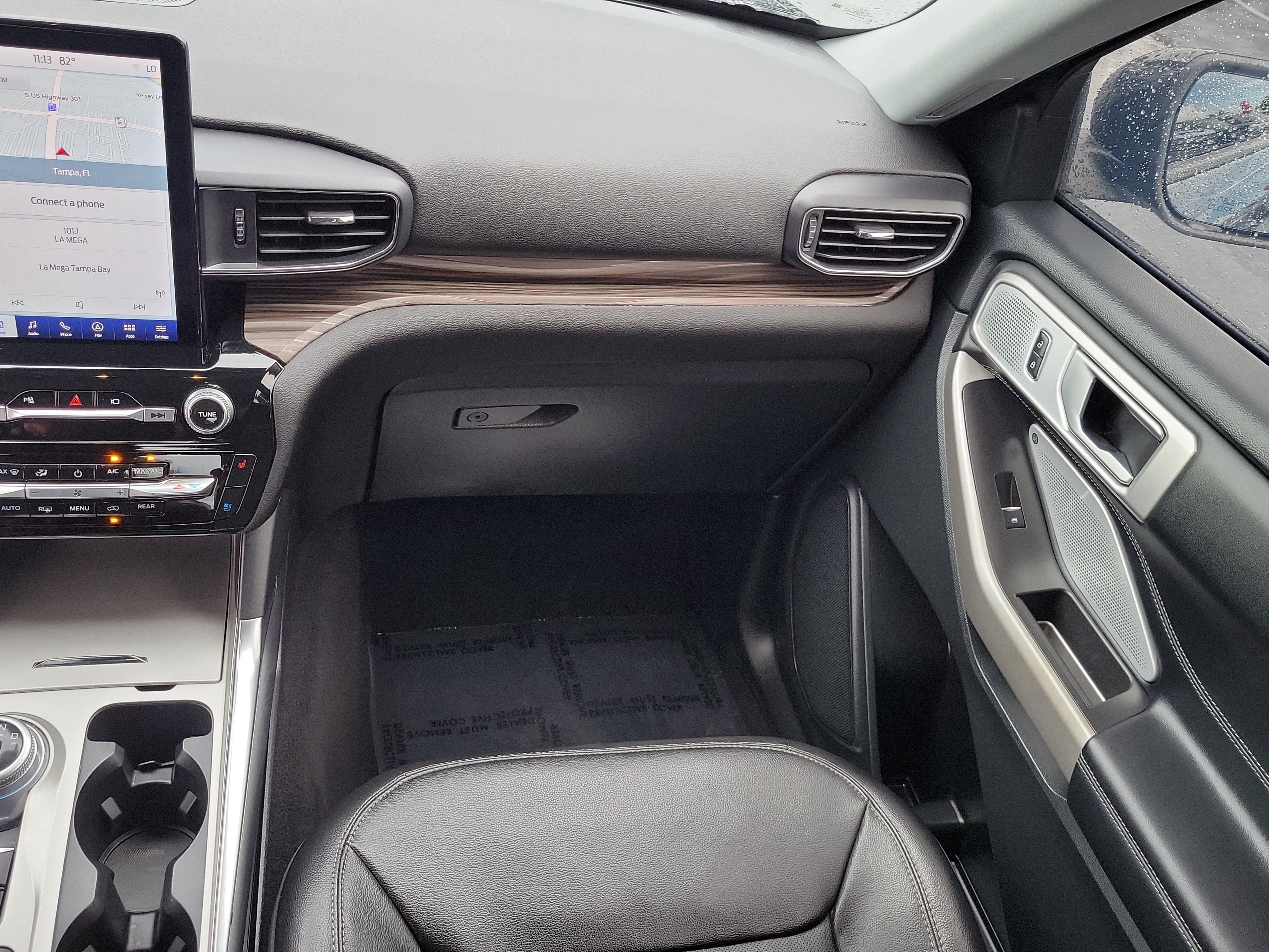 Certified 2023 Ford Explorer Limited w/ Limited Technology Package RWD image 18