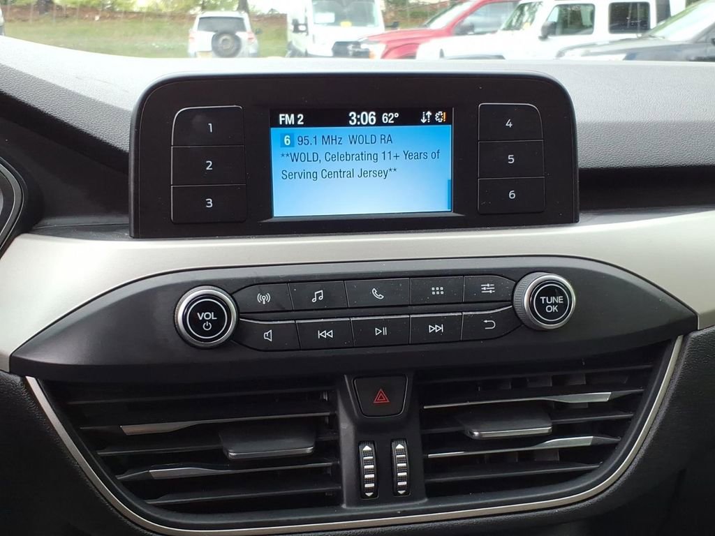 Certified 2022 Ford Escape S FWD image 20