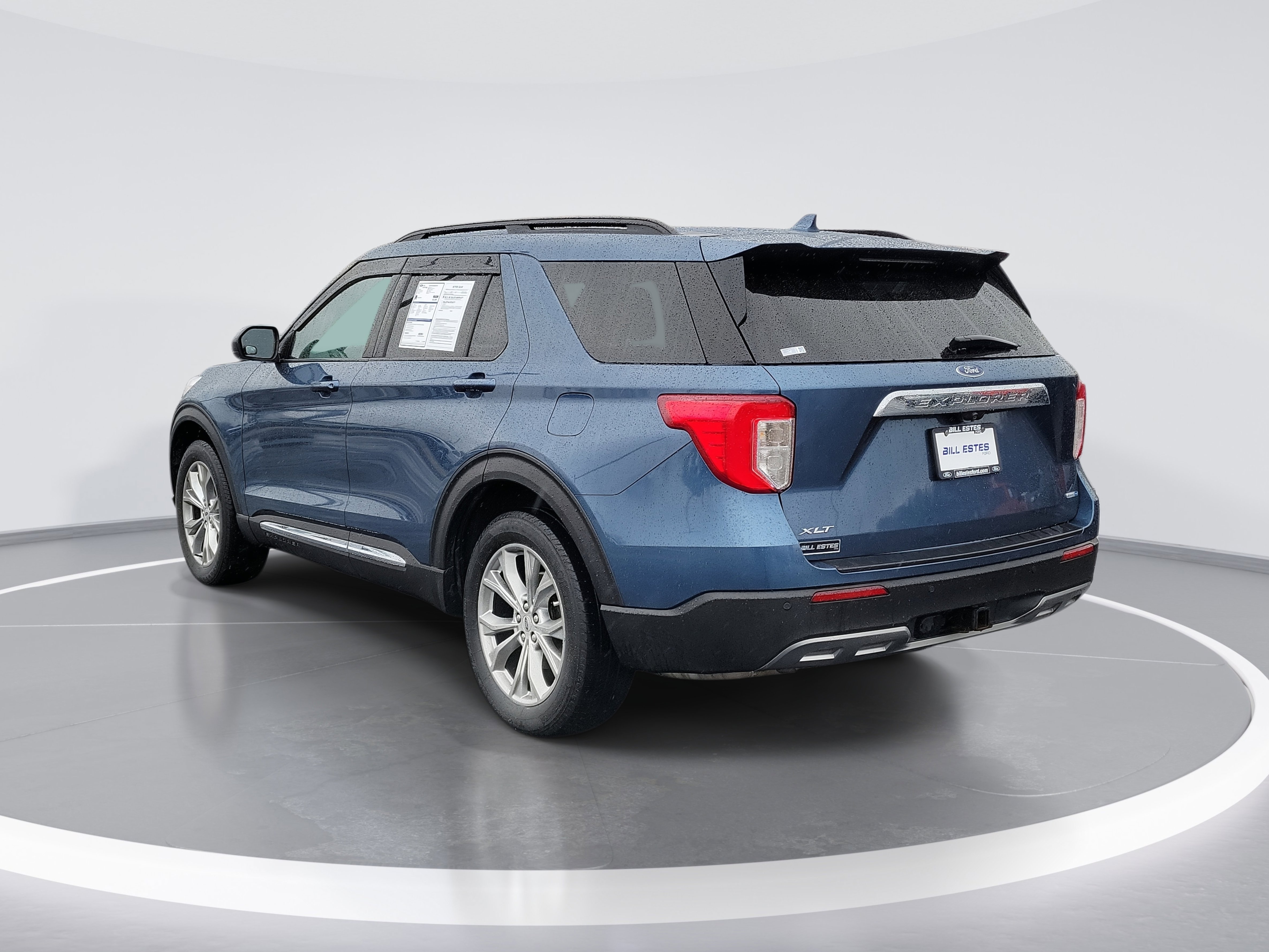 Certified 2020 Ford Explorer XLT w/ Equipment Group 202A image 4