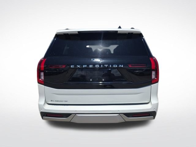 Certified 2025 Ford Expedition Platinum w/ Driver's Package AWD/4WD image 4
