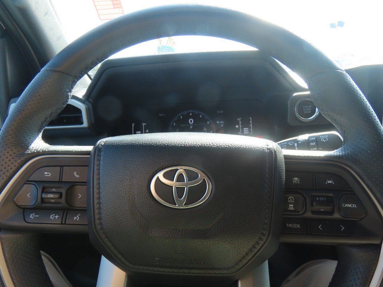 Used 2025 Toyota 4Runner SR5 RWD image 27