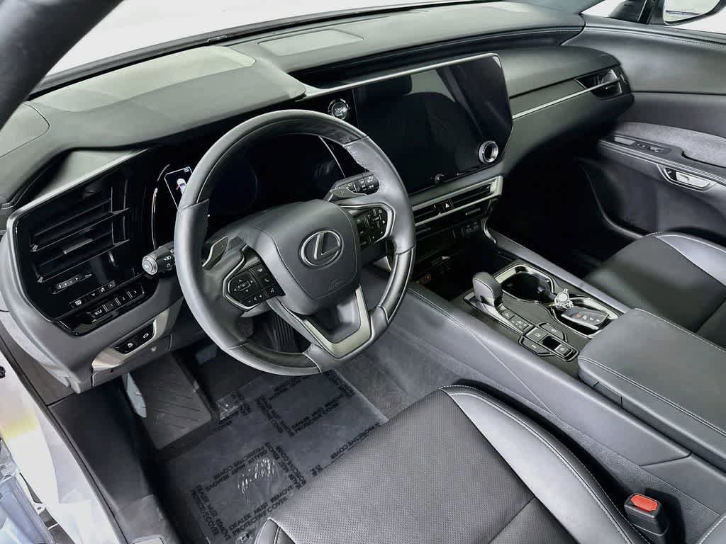 Used 2024 Lexus RX 350 Premium w/ Accessory Package (Z1) FWD image 9