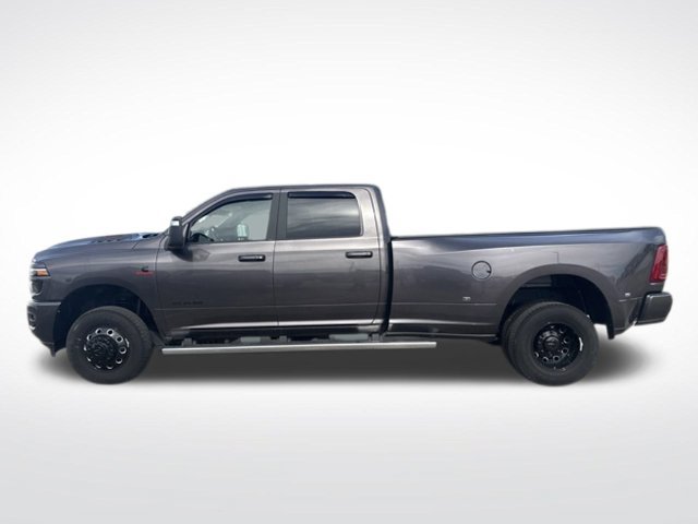 Used 2025 RAM 3500 Laramie w/ Night Edition AWD/4WD image 6