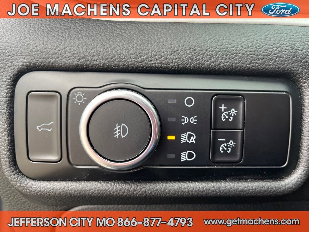 Certified 2023 Ford Explorer XLT w/ Equipment Group 202A image 22