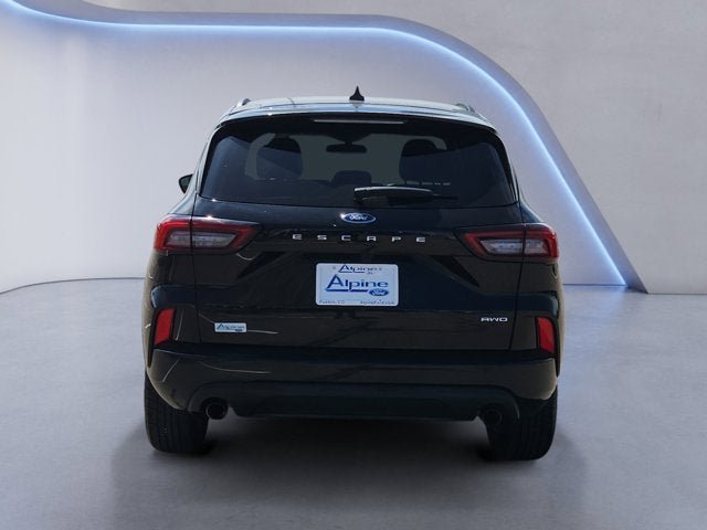Certified 2023 Ford Escape ST-Line AWD/4WD image 4
