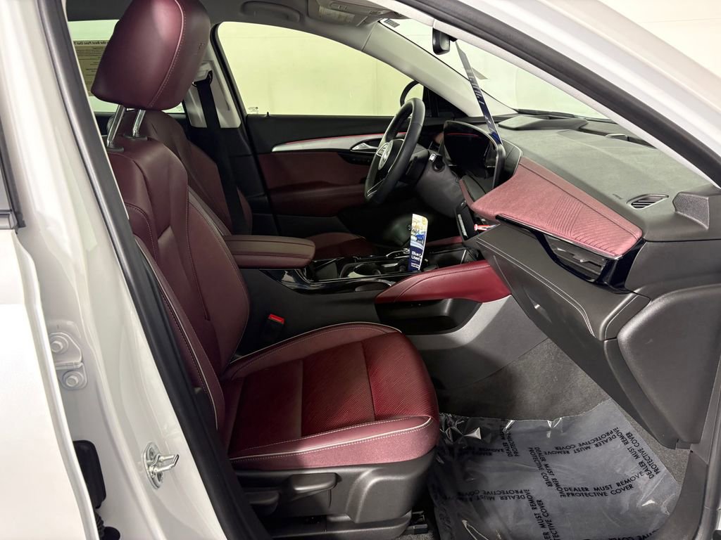 Used 2025 Buick Envision Sport Touring AWD/4WD image 36