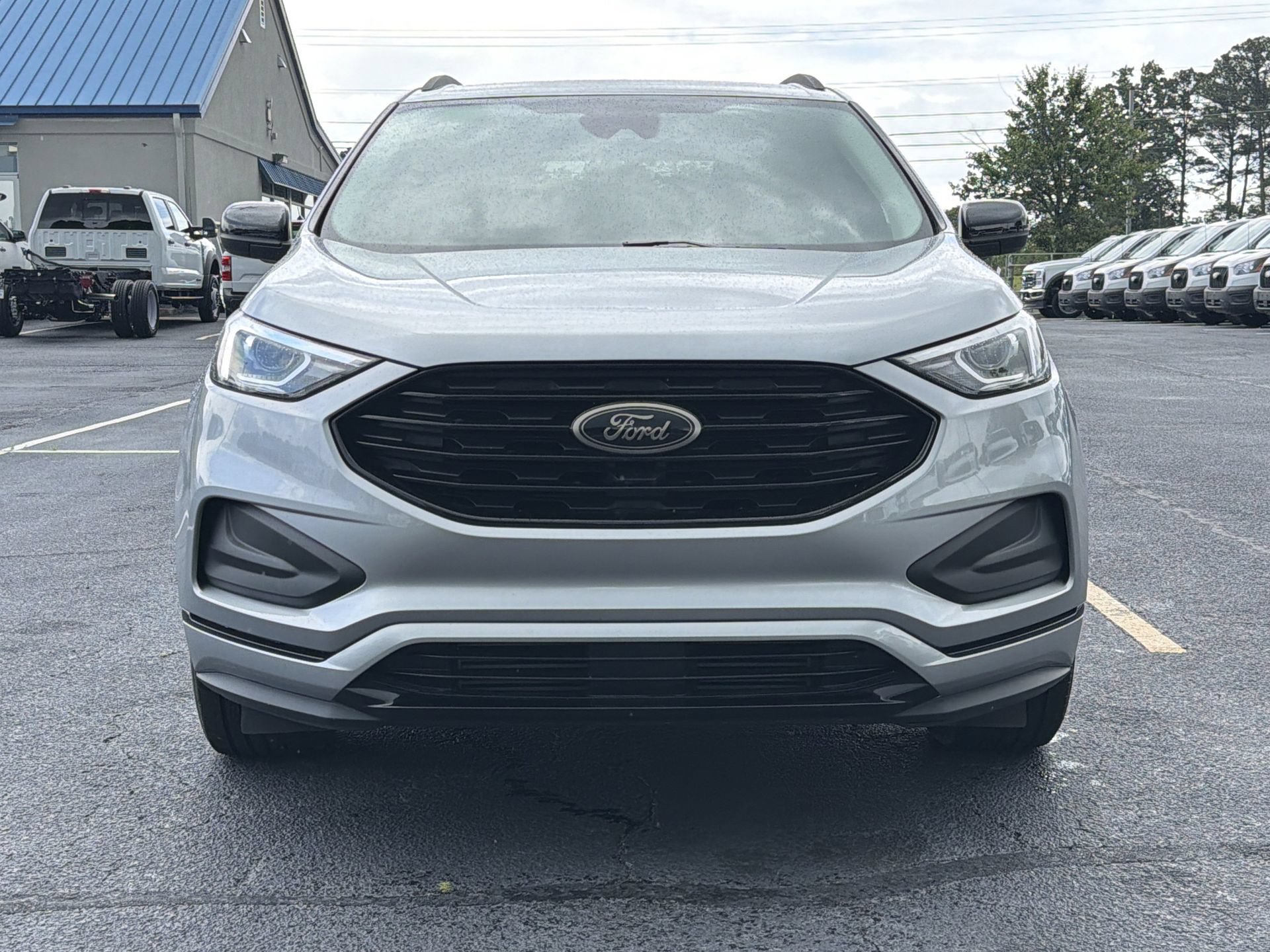 Certified 2023 Ford Edge SE w/ Black Appearance Package AWD/4WD image 32