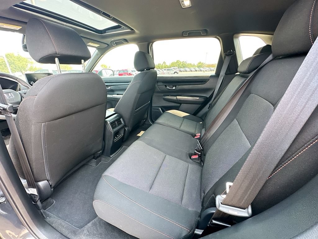 Used 2023 Honda CR-V Sport image 4