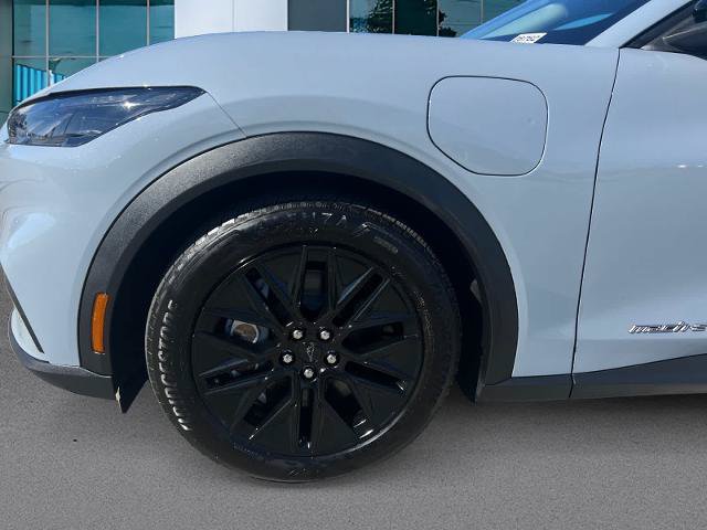 Certified 2025 Ford Mustang Mach-E Select w/ Comfort Package Lite RWD image 5