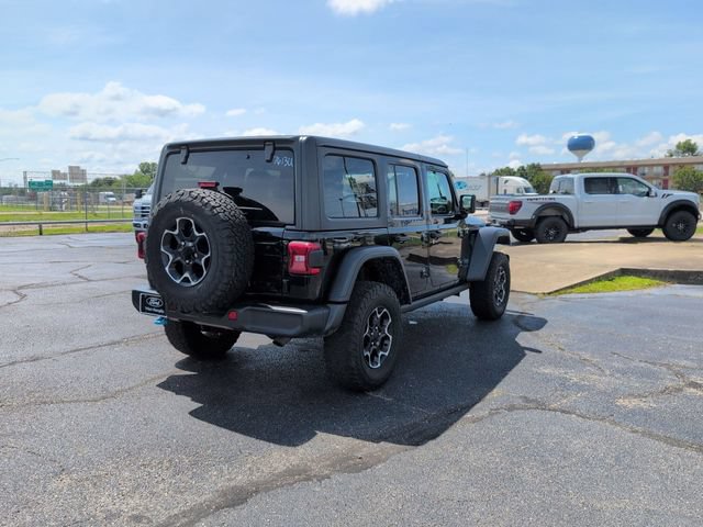 Used 2023 Jeep Wrangler Unlimited Rubicon 4xe w/ Cold Weather Group AWD/4WD image 8