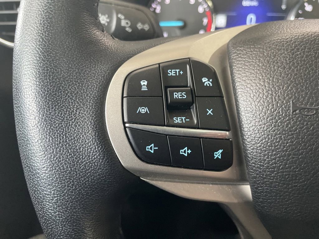 Certified 2022 Ford Explorer XLT w/ Equipment Group 202A AWD/4WD image 22
