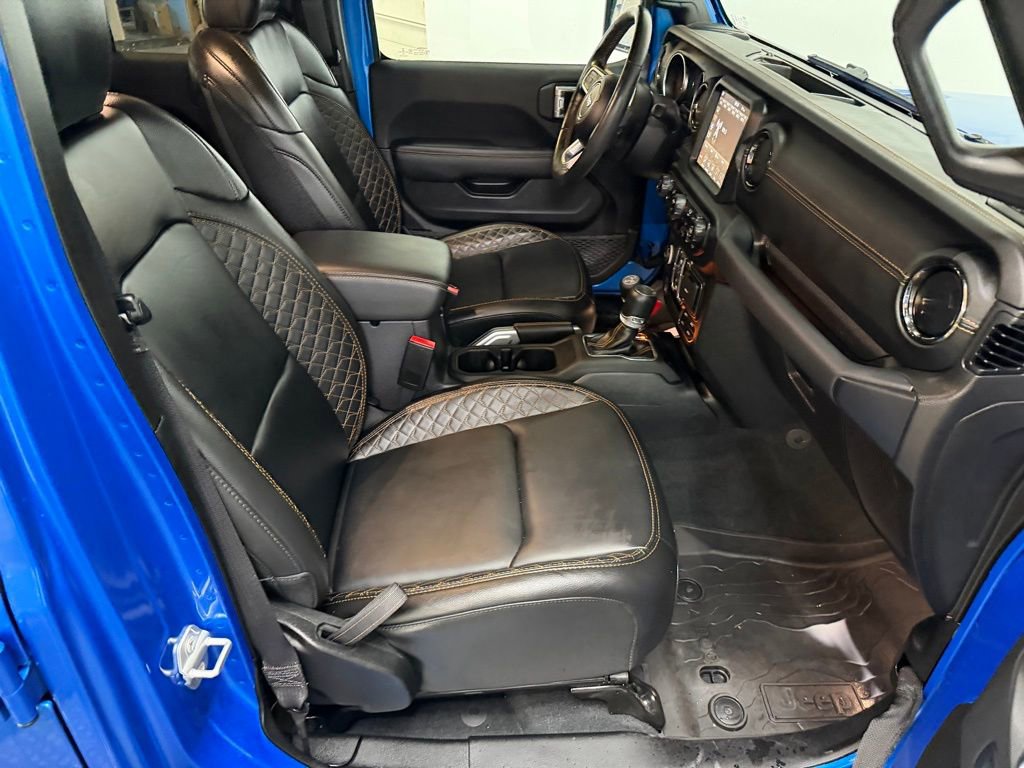 Used 2022 Jeep Wrangler Unlimited Sahara image 41