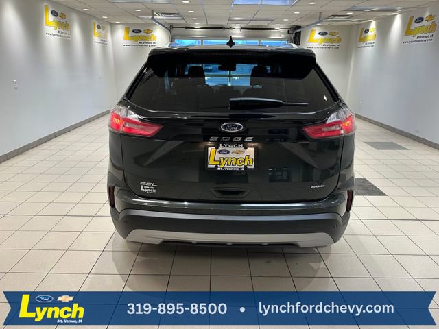 Certified 2024 Ford Edge SEL w/ Convenience Package AWD/4WD image 3