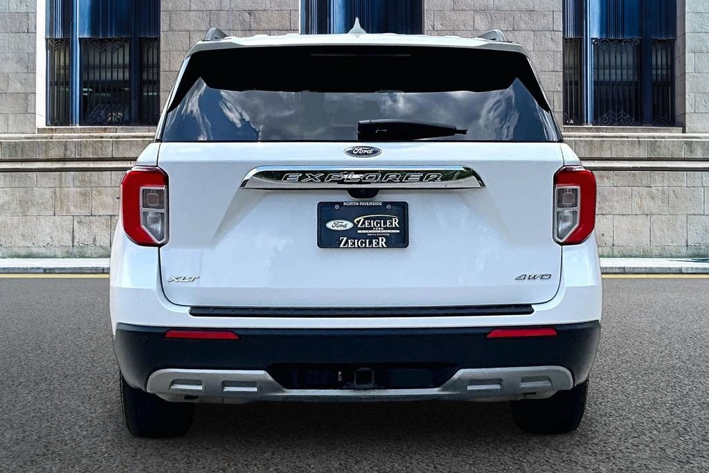 Certified 2023 Ford Explorer XLT AWD/4WD image 4