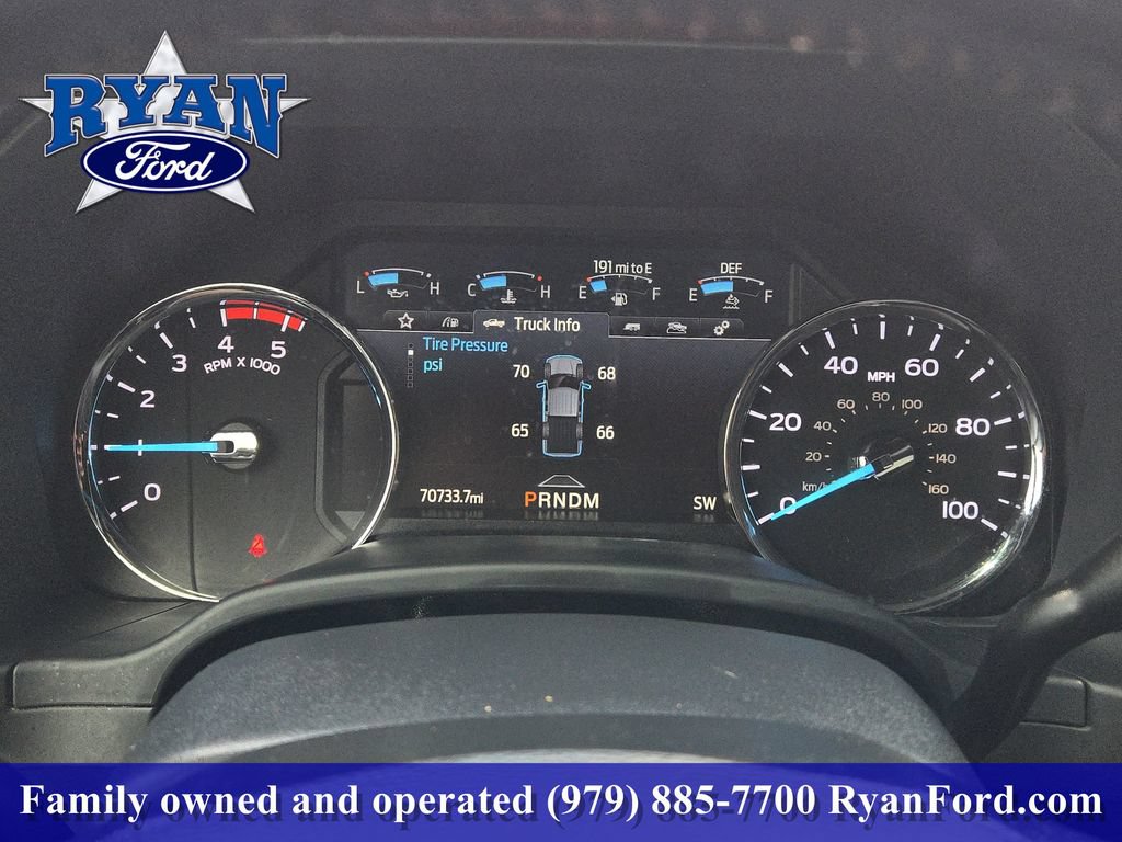 Certified 2022 Ford F350 Platinum w/ FX4 Off-Road Package AWD/4WD image 11