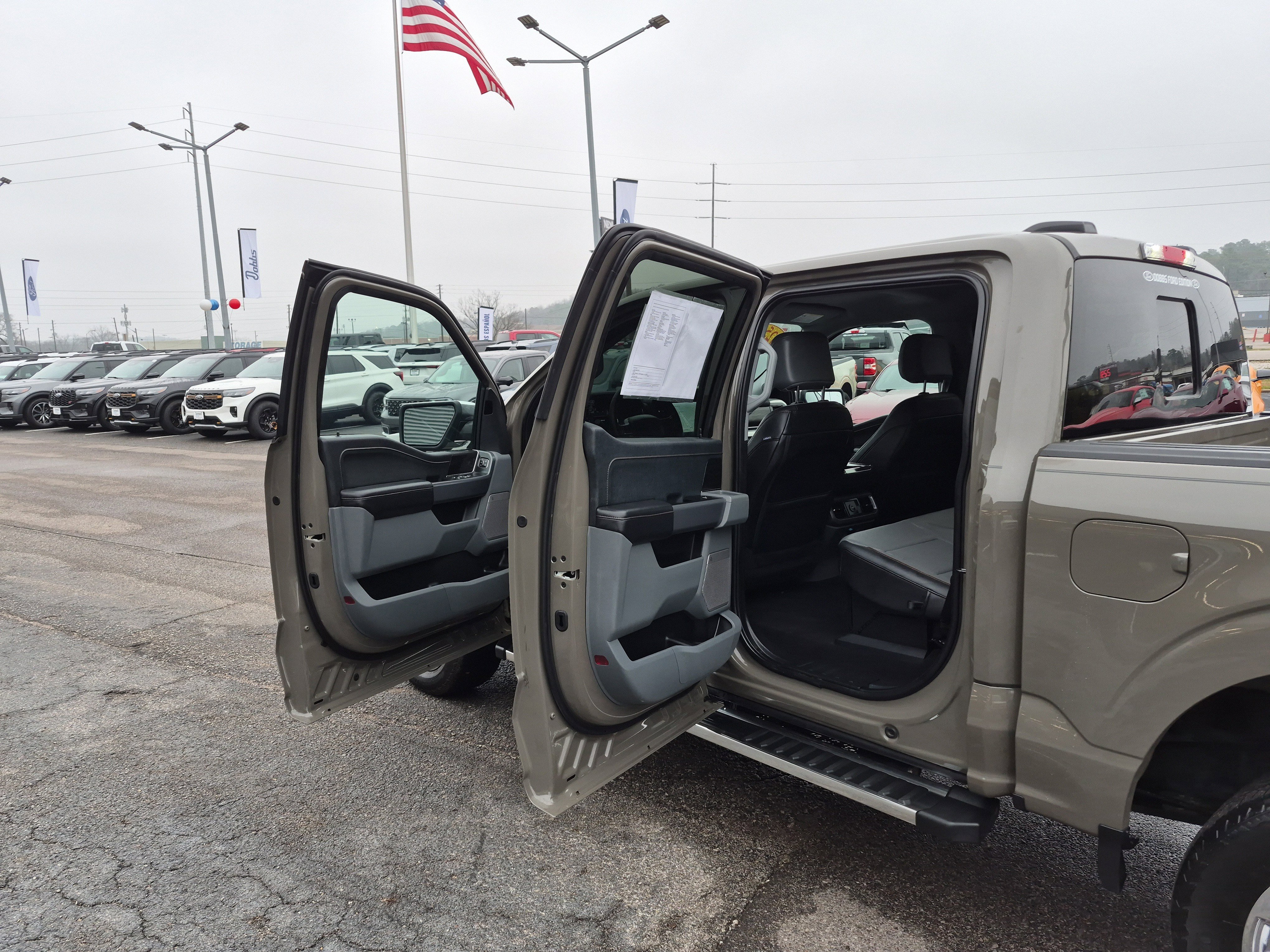 Certified 2025 Ford F150 Lariat w/ Equipment Group 501A Mid image 17