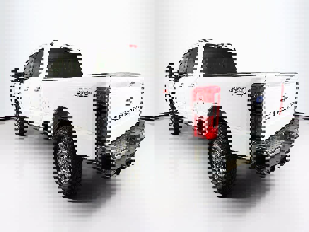 Certified 2023 Ford F250 Lariat w/ Lariat Ultimate Package image 3