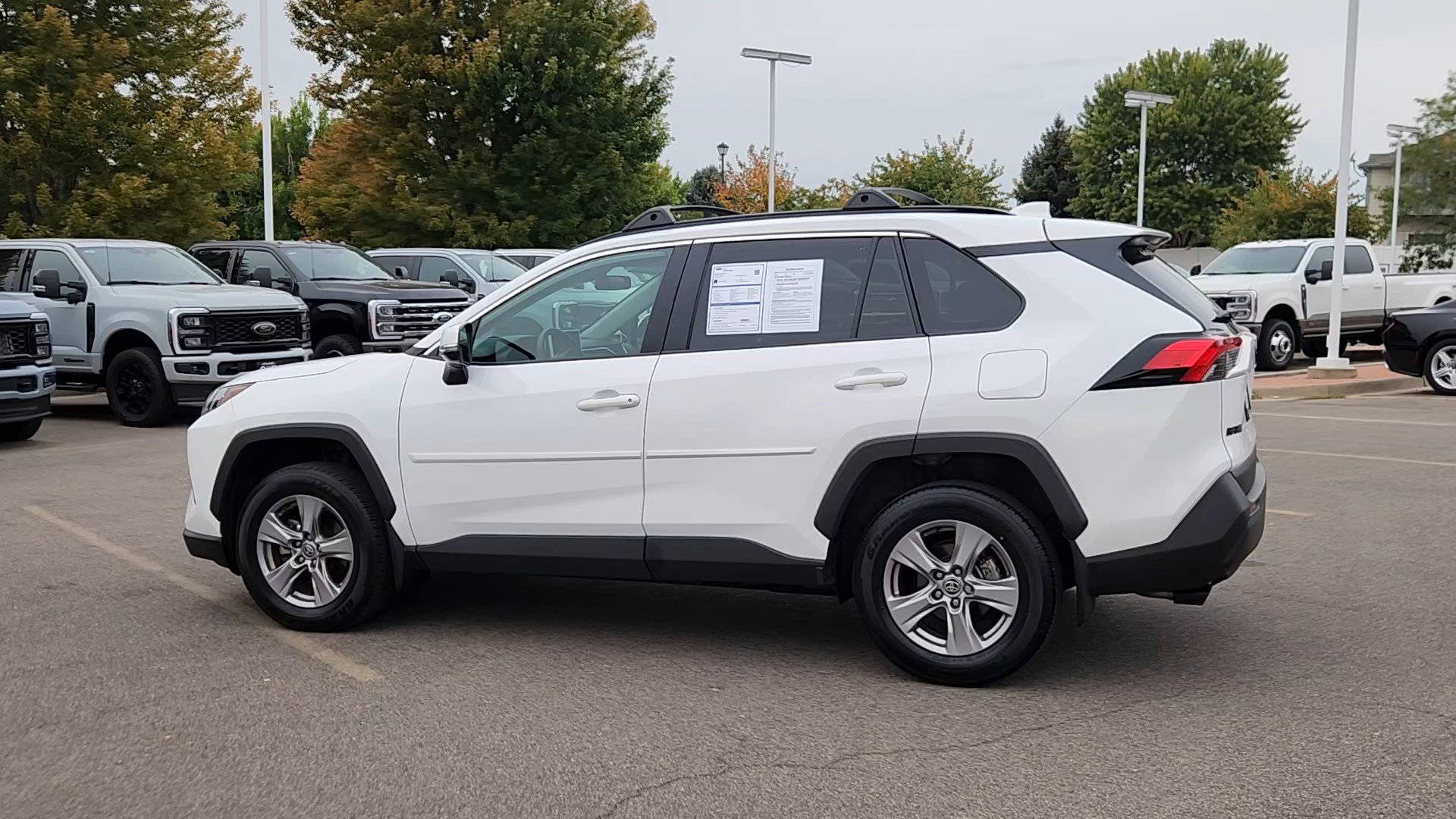 Used 2025 Toyota RAV4 XLE w/ Convenience Package AWD/4WD image 23