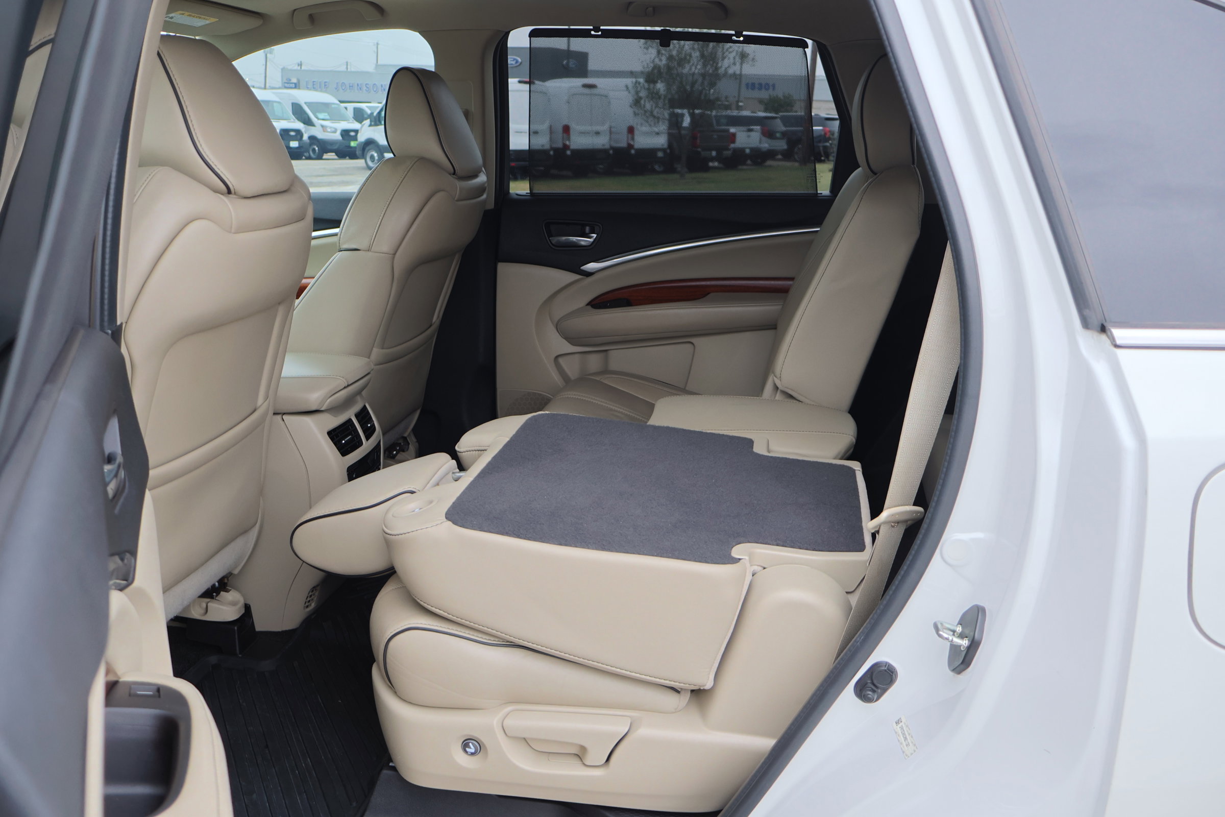 Used 2017 Acura MDX FWD w/ Advance Package image 33