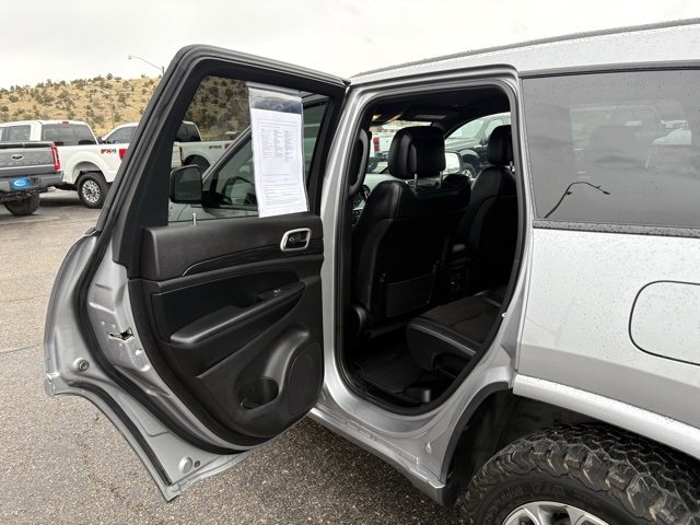 Used 2020 Jeep Grand Cherokee Altitude image 18