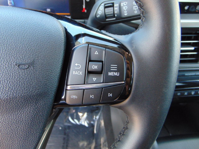 Certified 2026 Ford Escape SE FWD image 17
