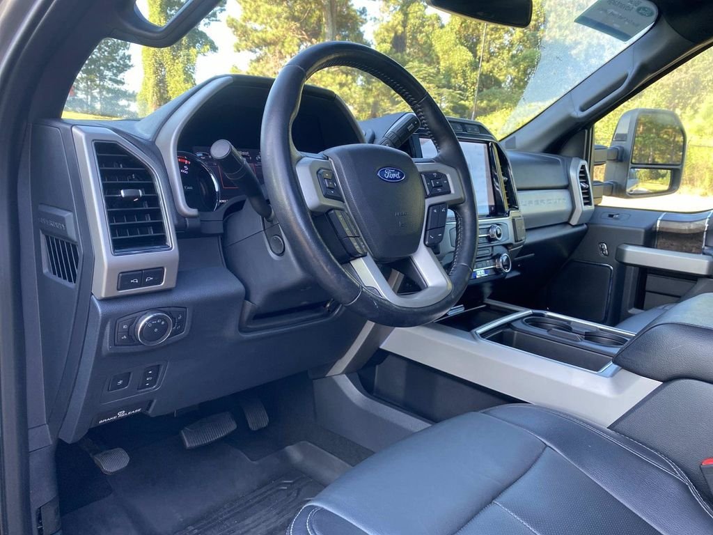 Certified 2022 Ford F250 Lariat w/ Lariat Ultimate Package AWD/4WD image 23